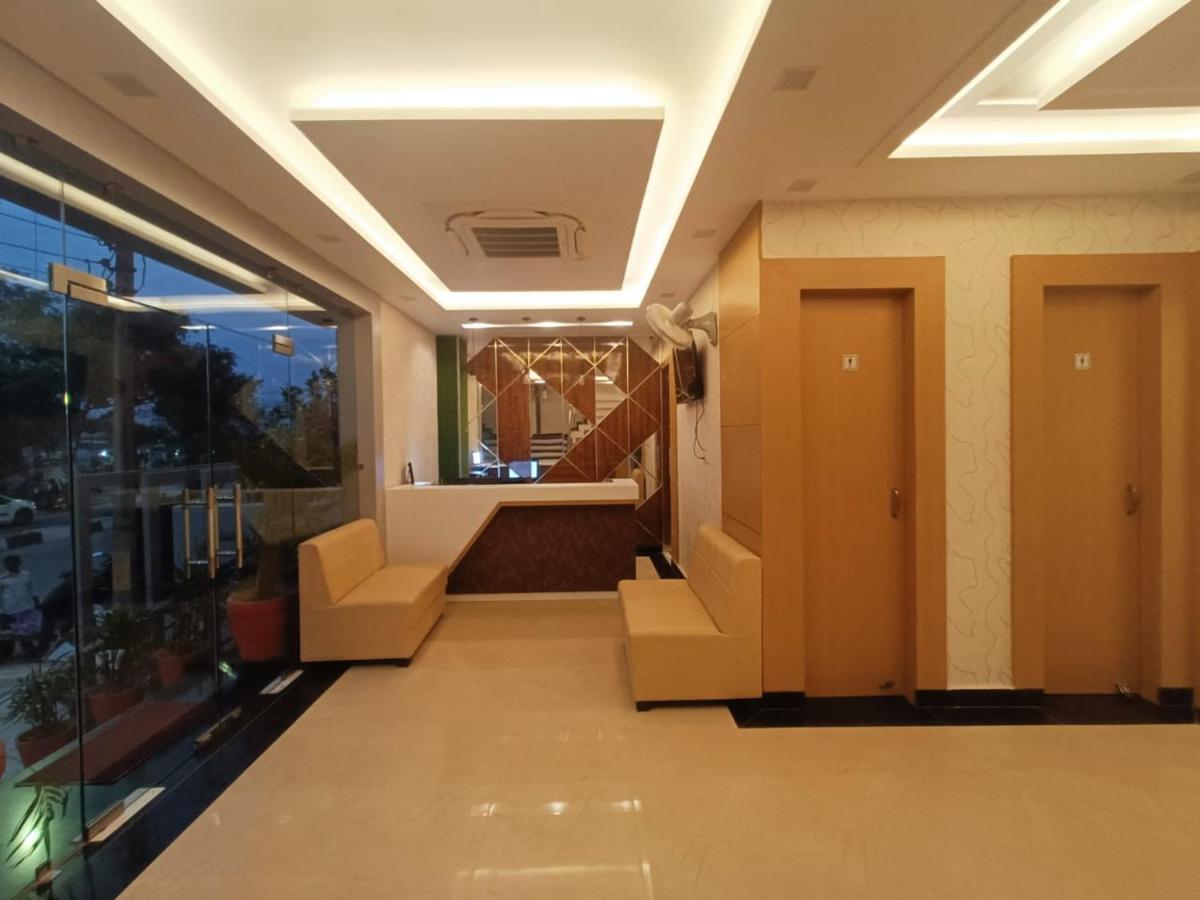 Hotel Royal Casa Lucknow Zewnętrze zdjęcie