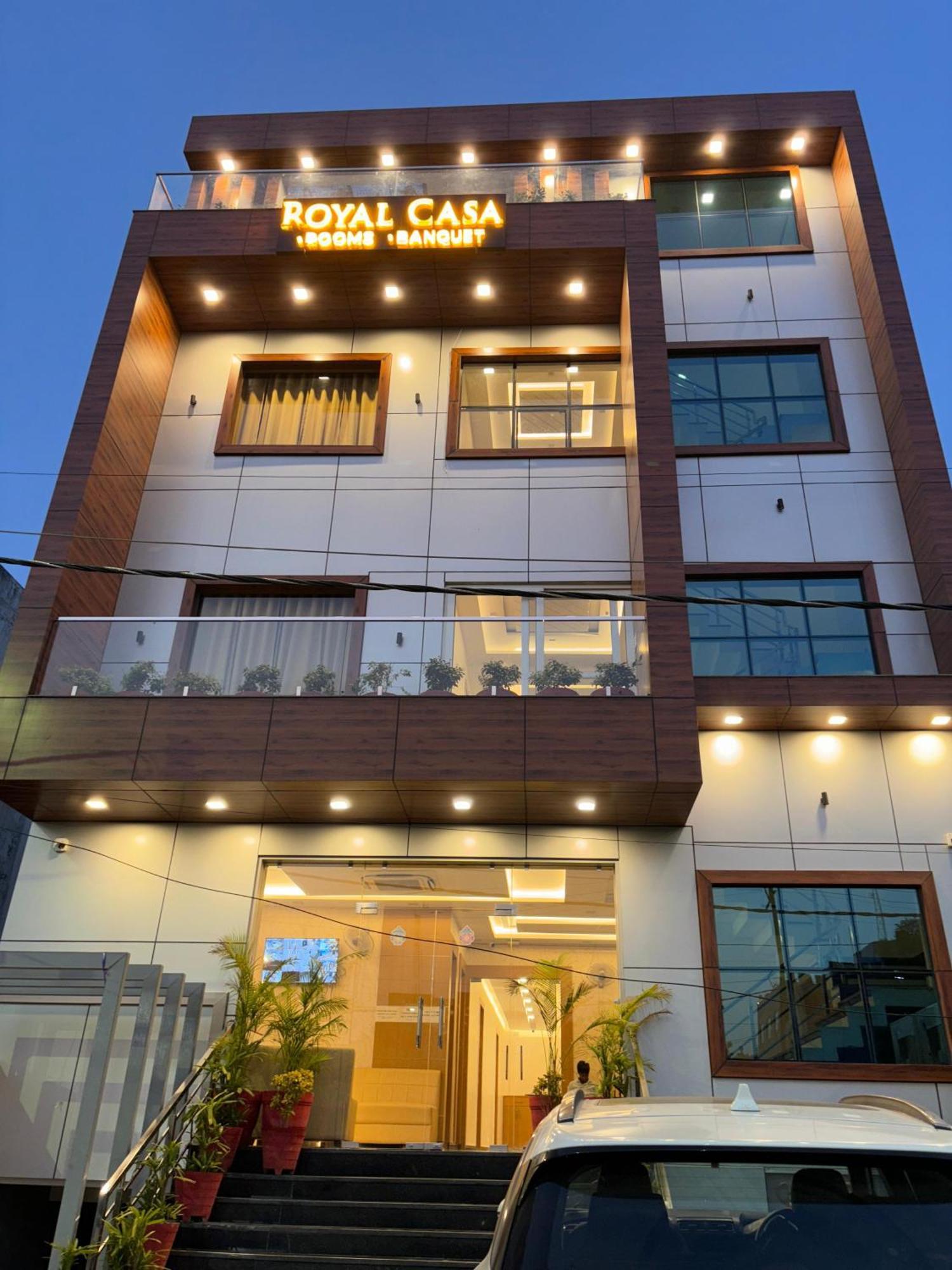 Hotel Royal Casa Lucknow Zewnętrze zdjęcie